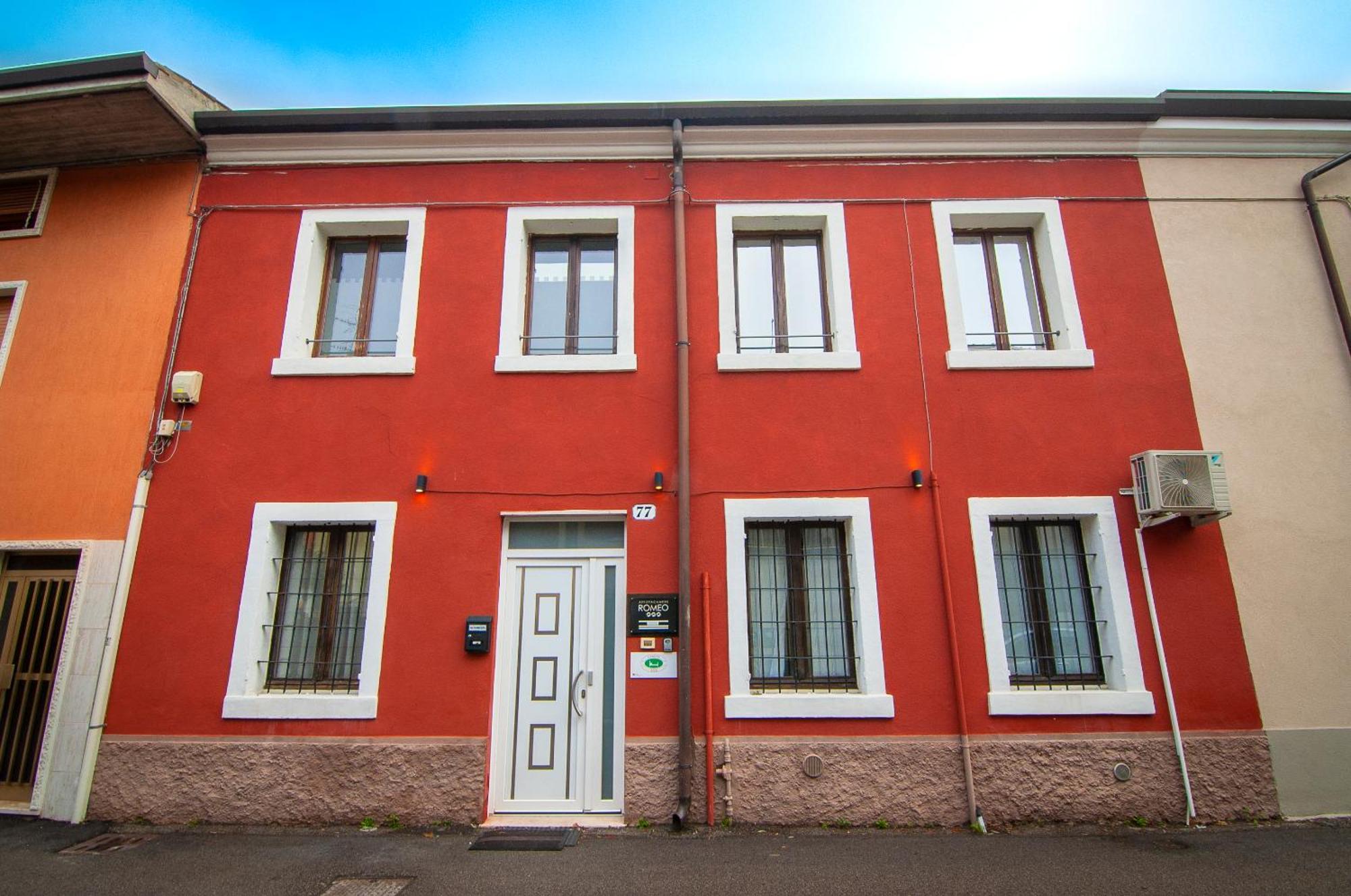 Italstay - Nuova Residenza Romeo - Affittacamere Verona Ngoại thất bức ảnh